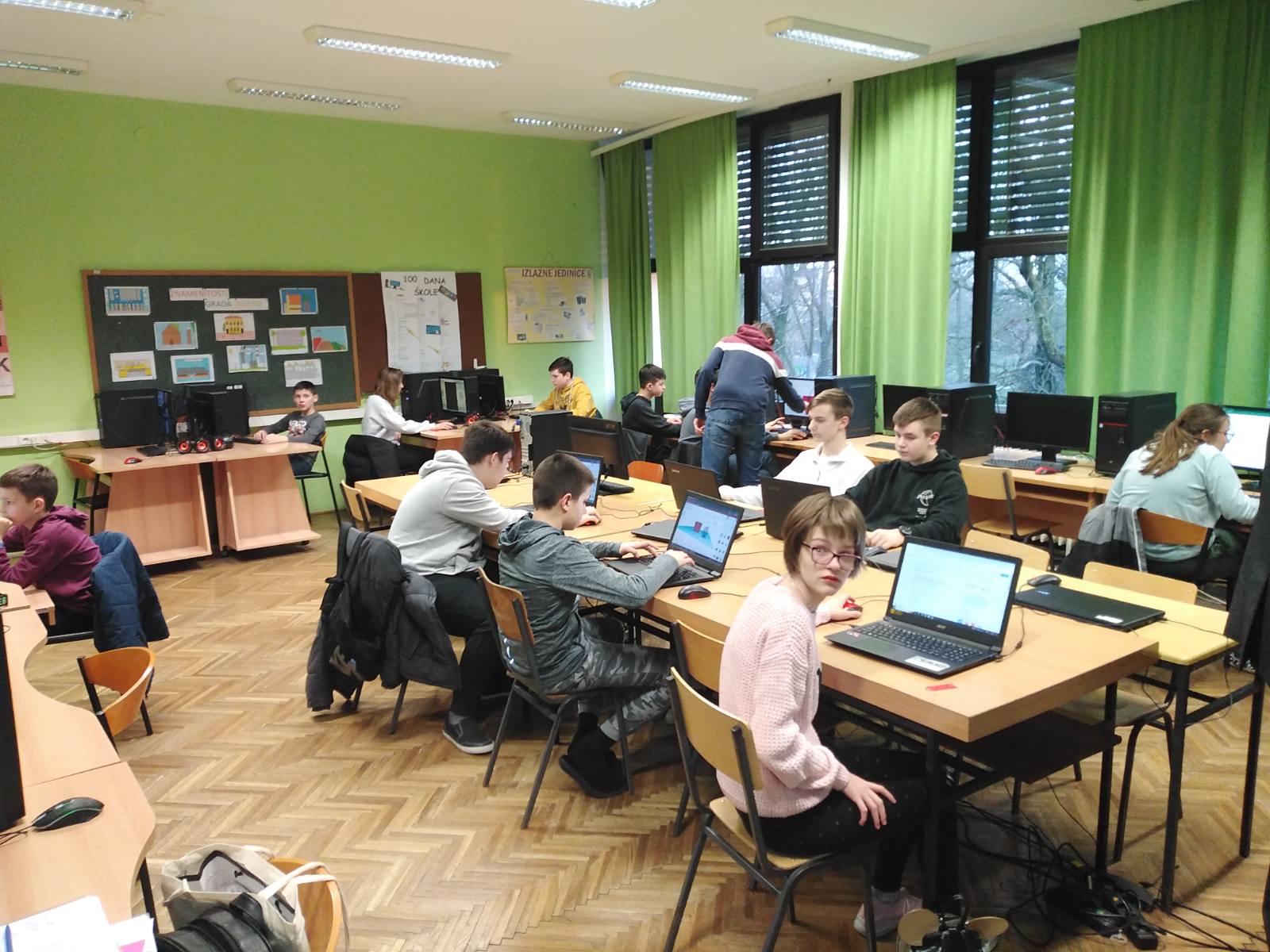 NEW STEM KUTINA – ABECEDA BUDUĆNOSTI u OŠ VLADIMIRA VIDRIĆA