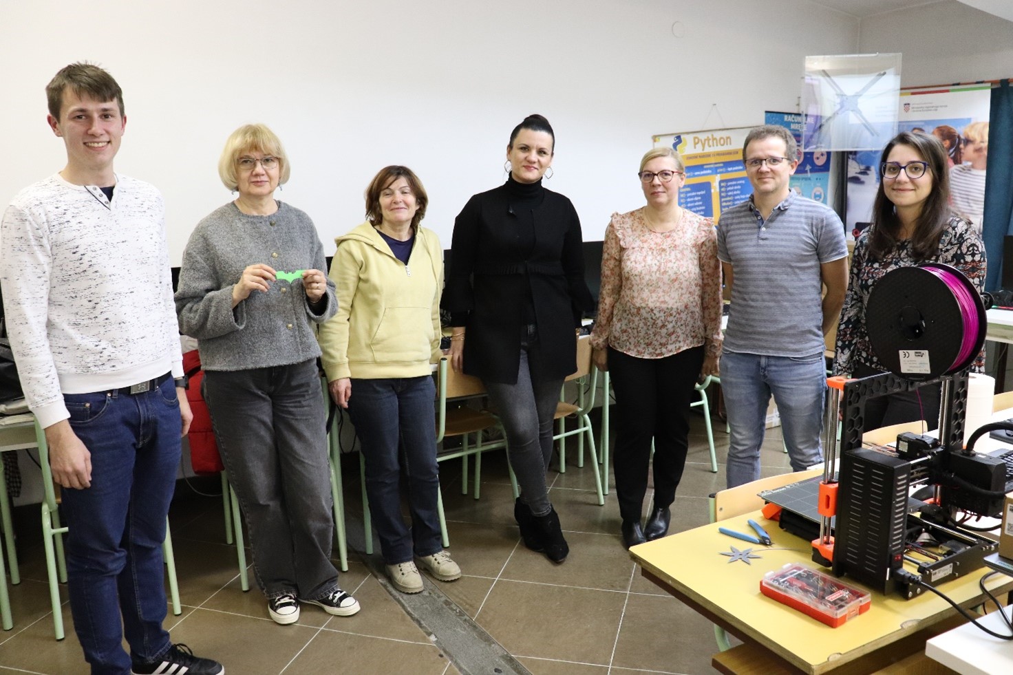 Aktivnost 1.3. Uvod u robotiku za učitelje u osnovnoj školi